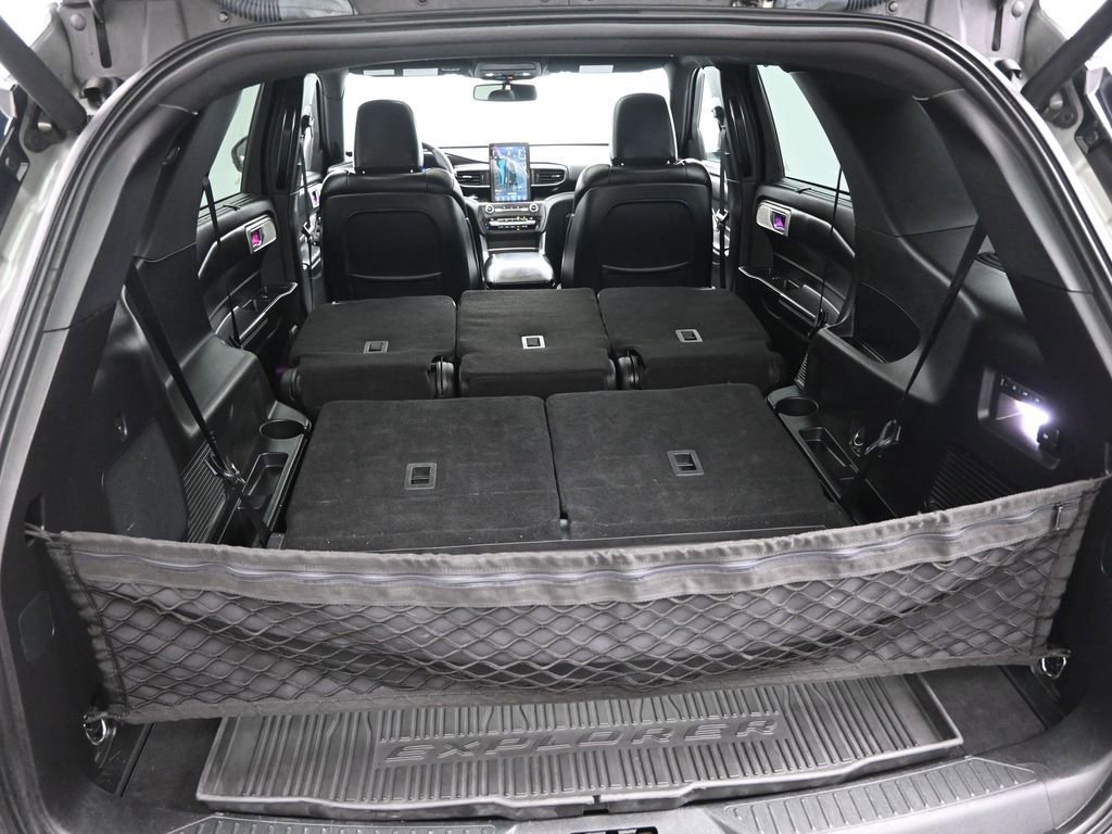 Used 2020 Ford Explorer ST w/ ST Street Pack image 28