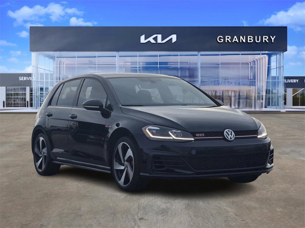Used 2019 Volkswagen Golf 4-Door image 3