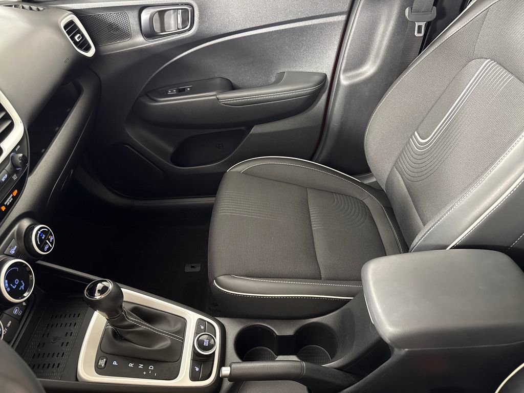 Certified 2023 Hyundai Venue Limited image 22