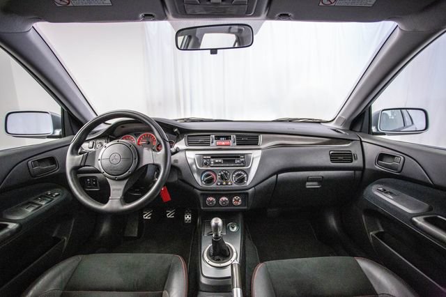 Used 2006 Mitsubishi Lancer Evolution MR image 12