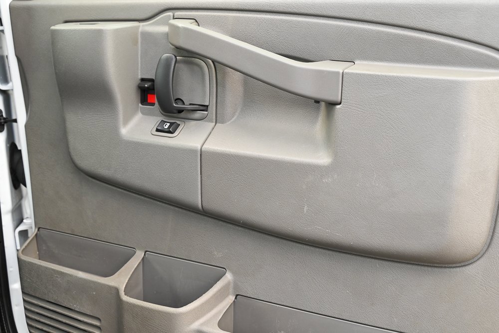 Used 2022 GMC Savana 3500 Work Van w/ Driver Convenience Package image 19