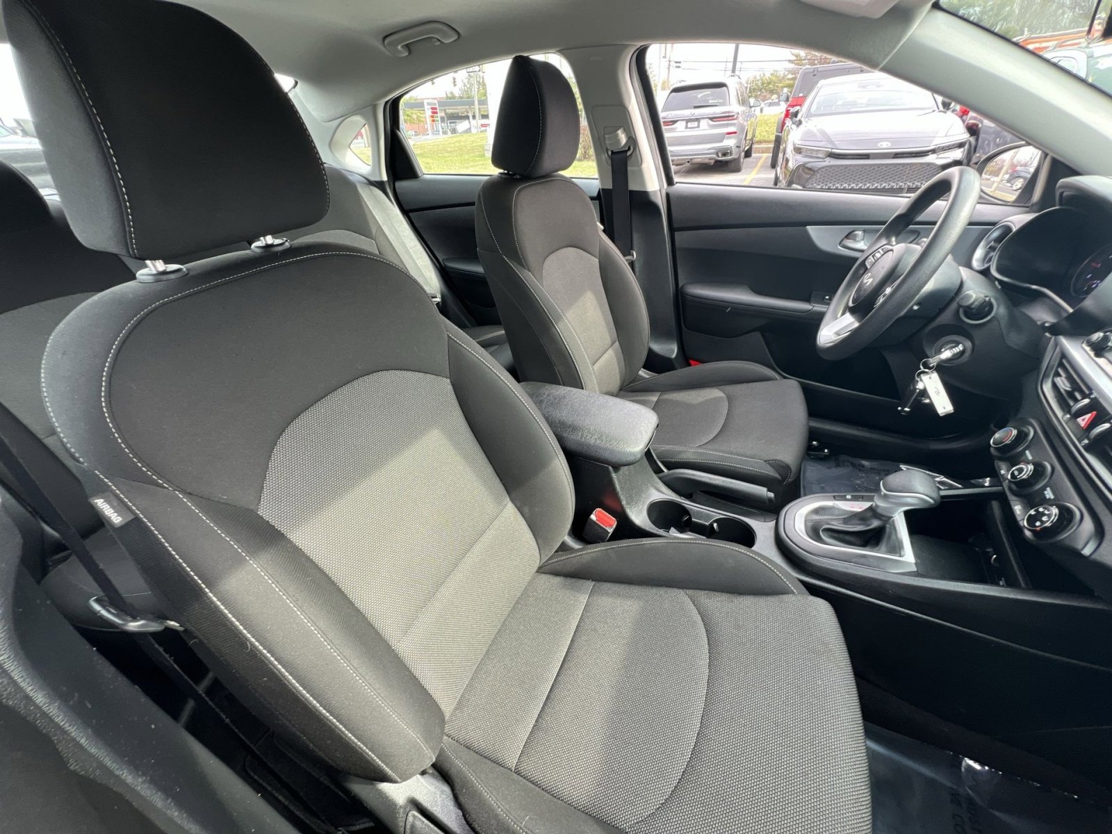 Used 2023 Kia Forte LXS w/ LXS Technology Package image 25