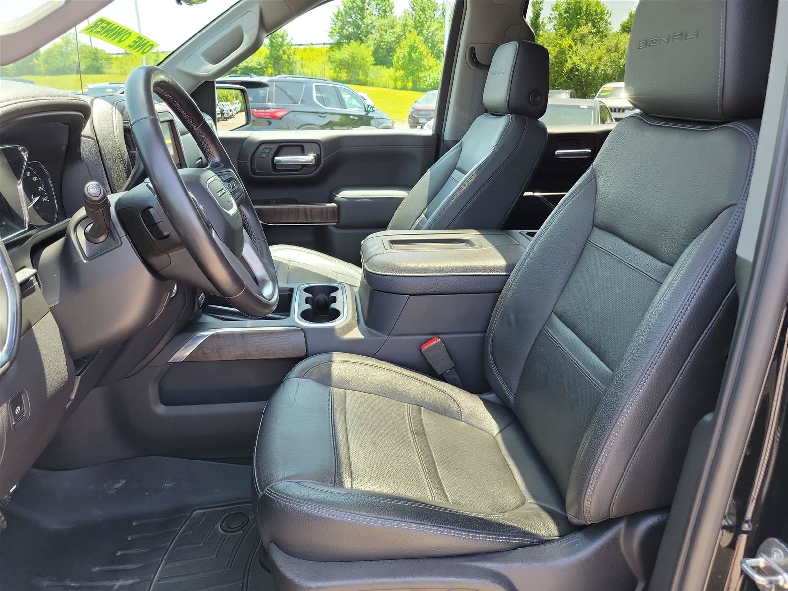 Used 2021 GMC Sierra 1500 Denali w/ Denali Ultimate Package AWD/4WD image 16