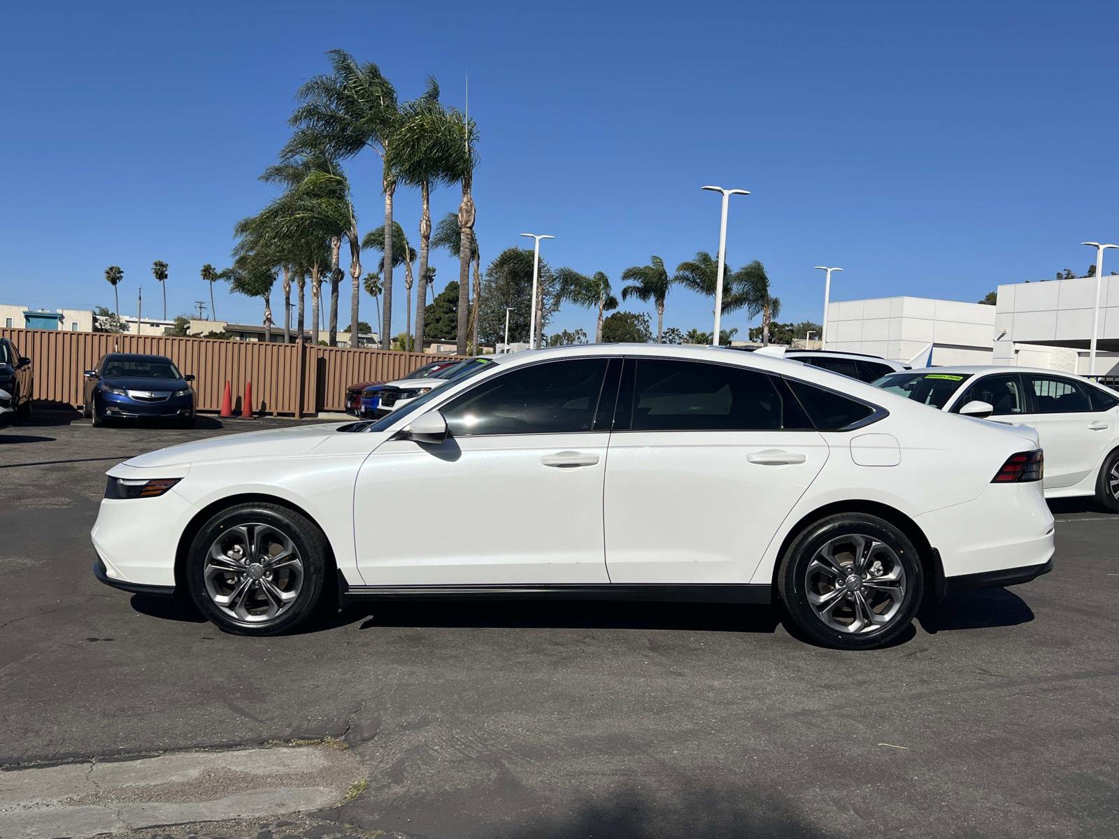 Certified 2023 Honda Accord EX image 2