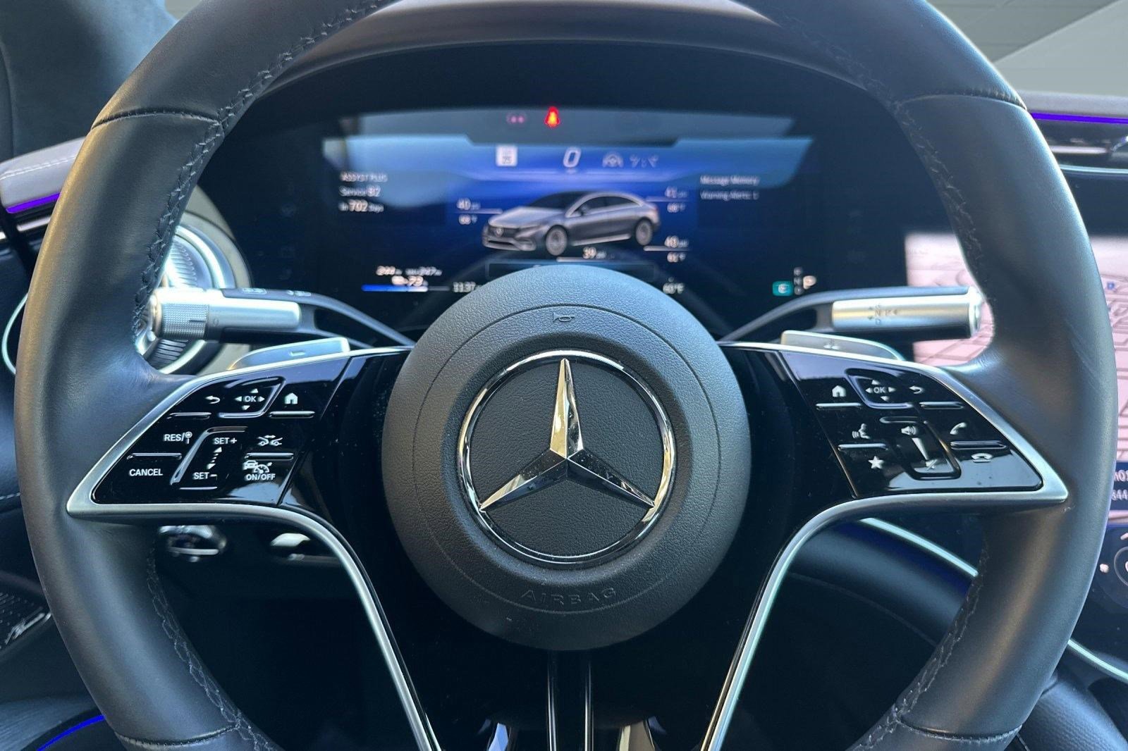 Used 2023 Mercedes-Benz EQS 580 4MATIC Sedan image 17