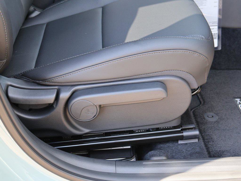 New 2026 Hyundai Kona Limited image 11