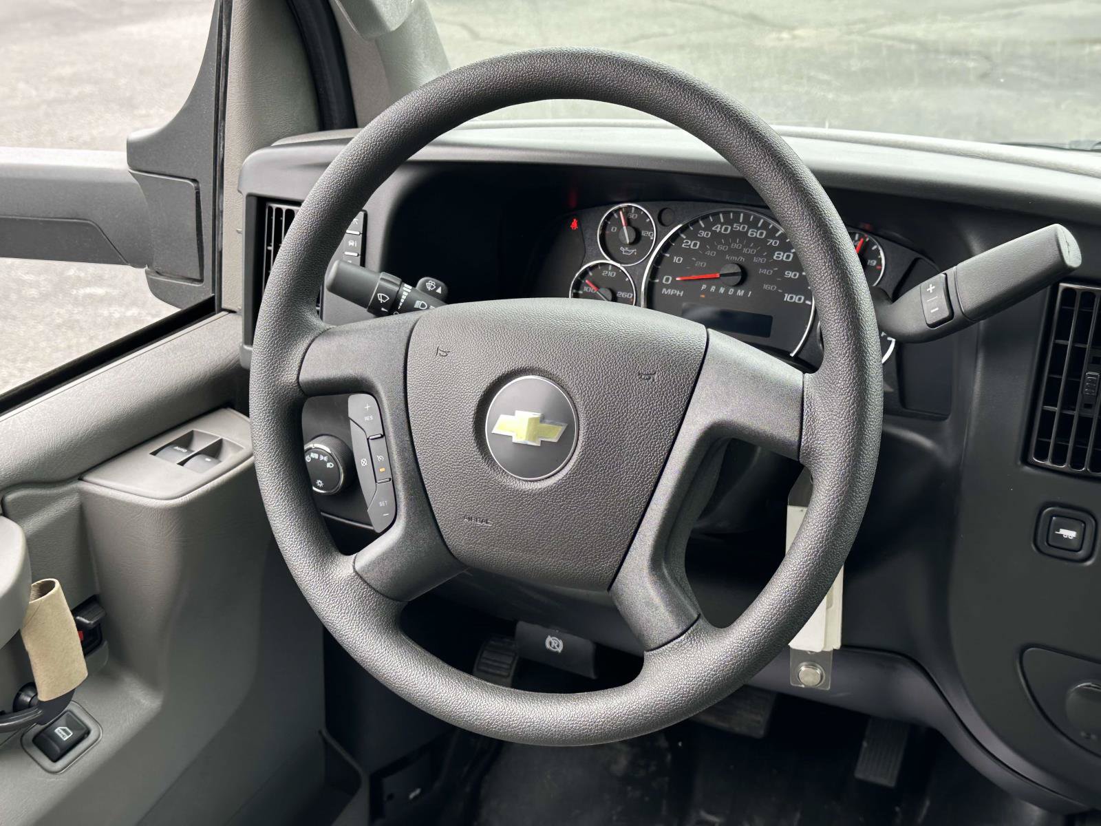 New 2024 Chevrolet Express 3500 w/ Power Convenience Package RWD image 6