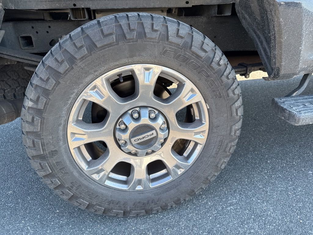 Certified 2021 Ford F250 Lariat w/ Lariat Ultimate Package image 7