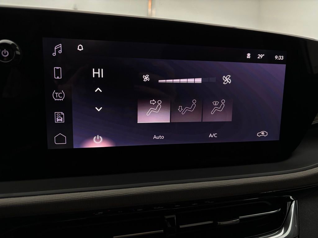 New 2026 Buick Envista Avenir image 26