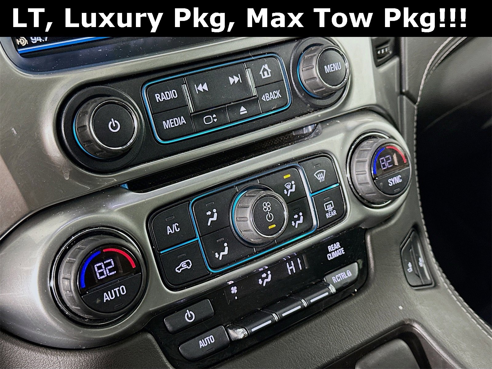 Used 2018 Chevrolet Suburban LT image 17