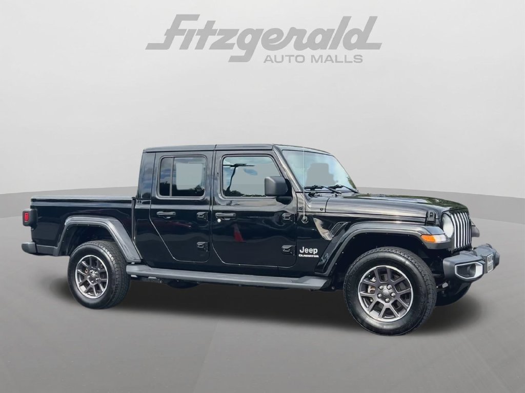 Used 2022 Jeep Gladiator Overland w/ Popular Equipment Package AWD/4WD image 2