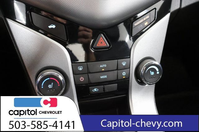 Used 2016 Chevrolet Cruze LTZ w/ Sun, Sound and Sport Package FWD image 23