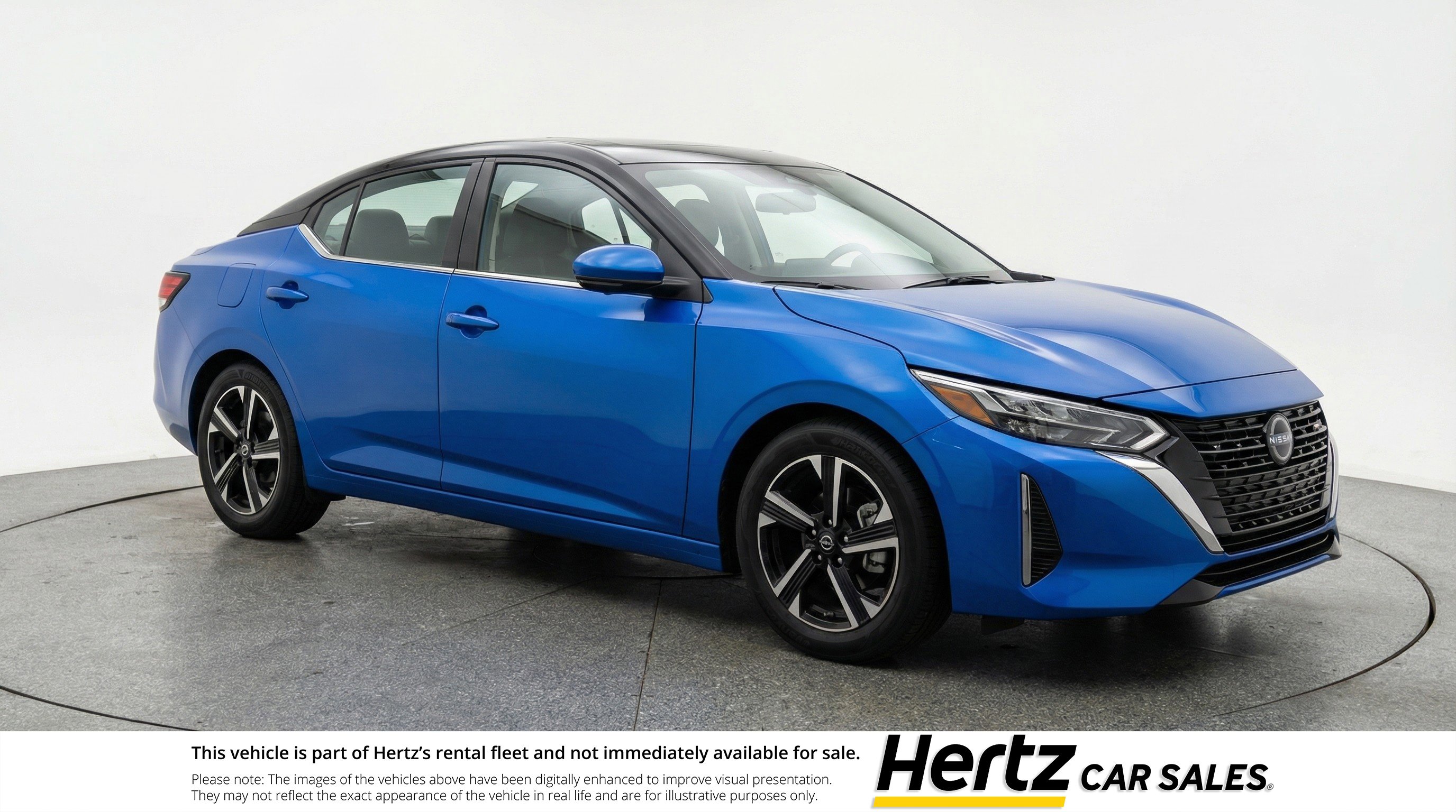 Used 2025 Nissan Sentra SV image 1