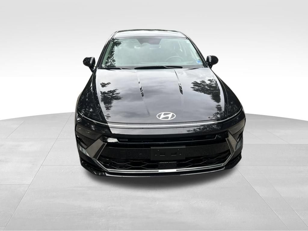 Used 2025 Hyundai Sonata SEL FWD image 9