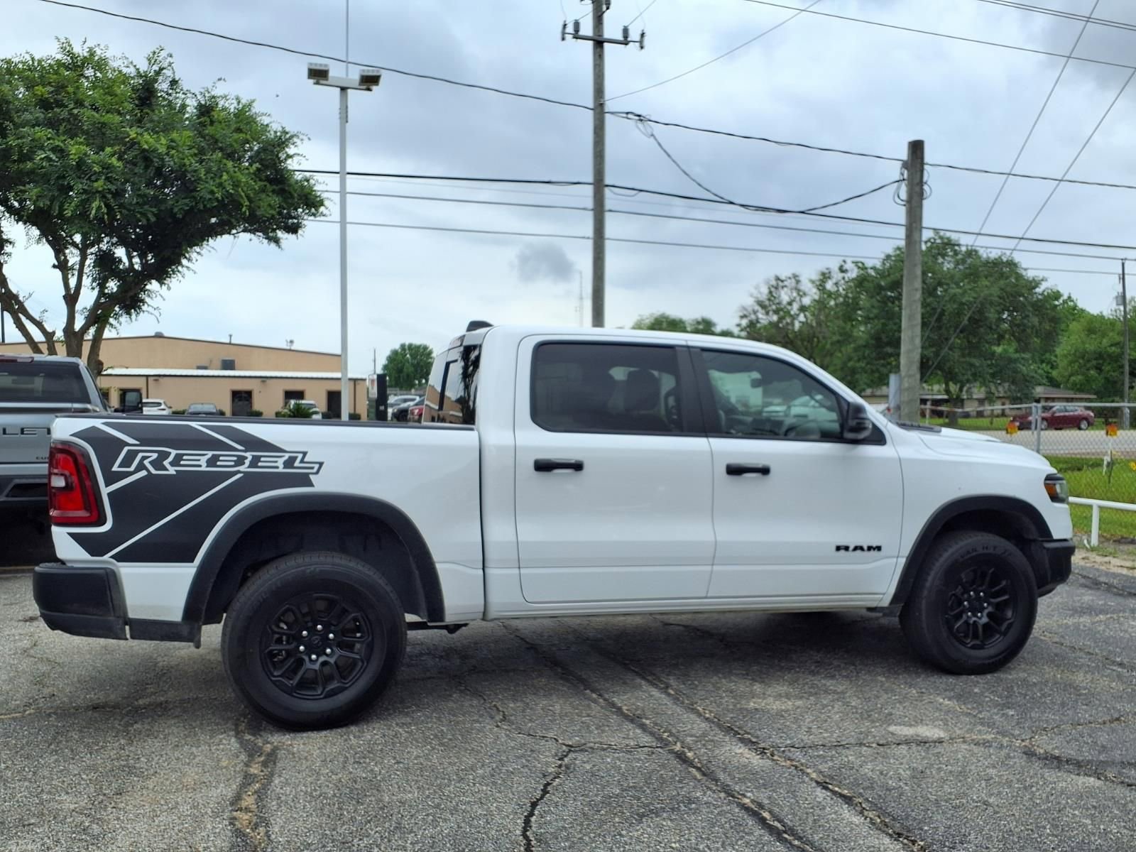 Used 2025 RAM 1500 Rebel w/ Rebel Level 1 Equipment Group AWD/4WD image 19