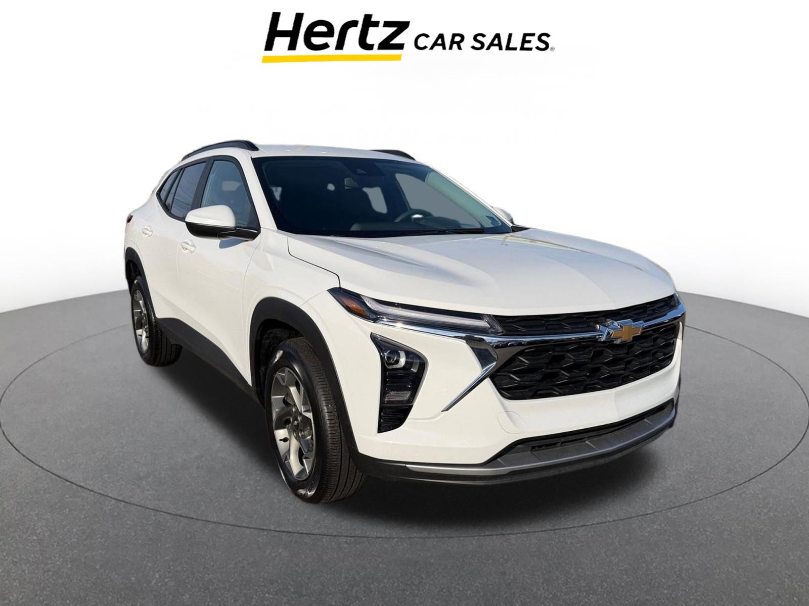 Used 2025 Chevrolet Trax LT image 1