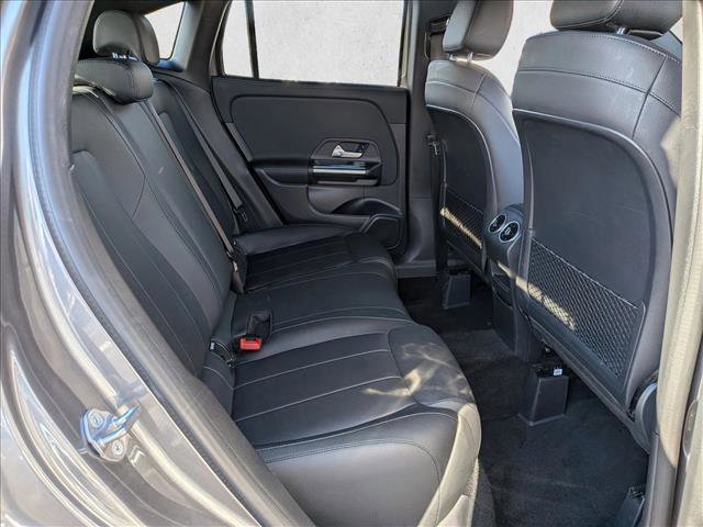 Used 2021 Mercedes-Benz GLA 250 4MATIC image 23