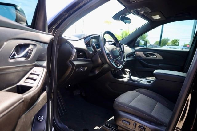 Used 2022 Chevrolet Traverse LT w/ LPO, 'HIT The Road' Package image 14