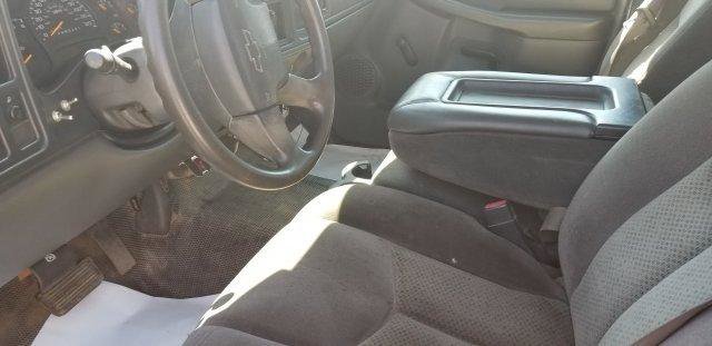 Used 2006 Chevrolet Silverado 3500 2WD Extended Cab image 5