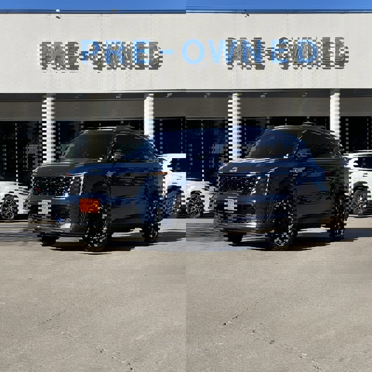 Used 2024 Kia Sorento EX w/ Panoramic Sunroof Package