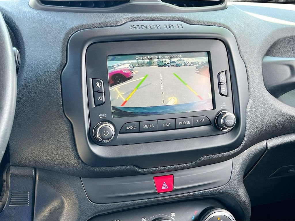 Certified 2016 Jeep Renegade Latitude image 13