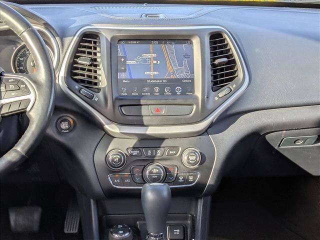 Used 2016 Jeep Cherokee Limited w/ Luxury Group image 15