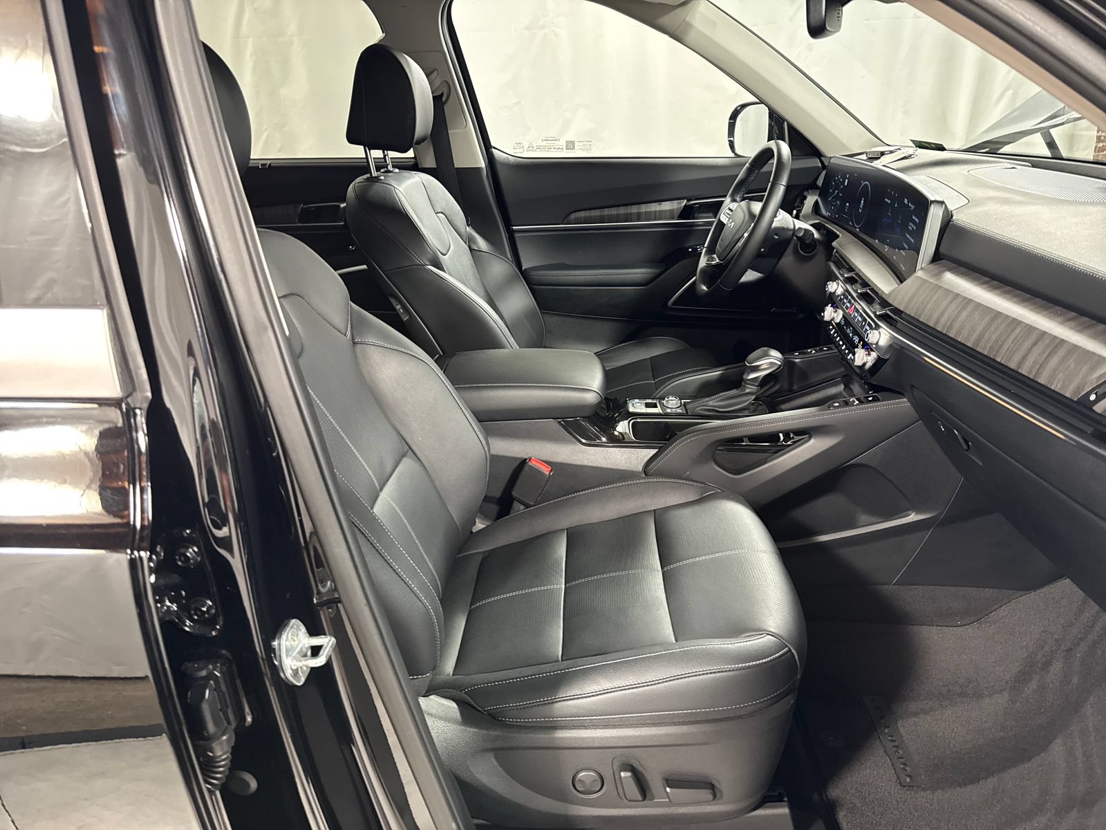 Used 2023 Kia Telluride SX AWD/4WD image 30
