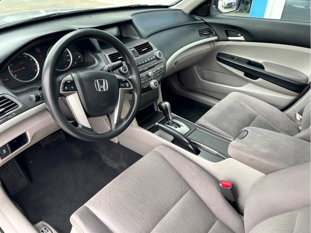 Used 2012 Honda Accord LX image 11
