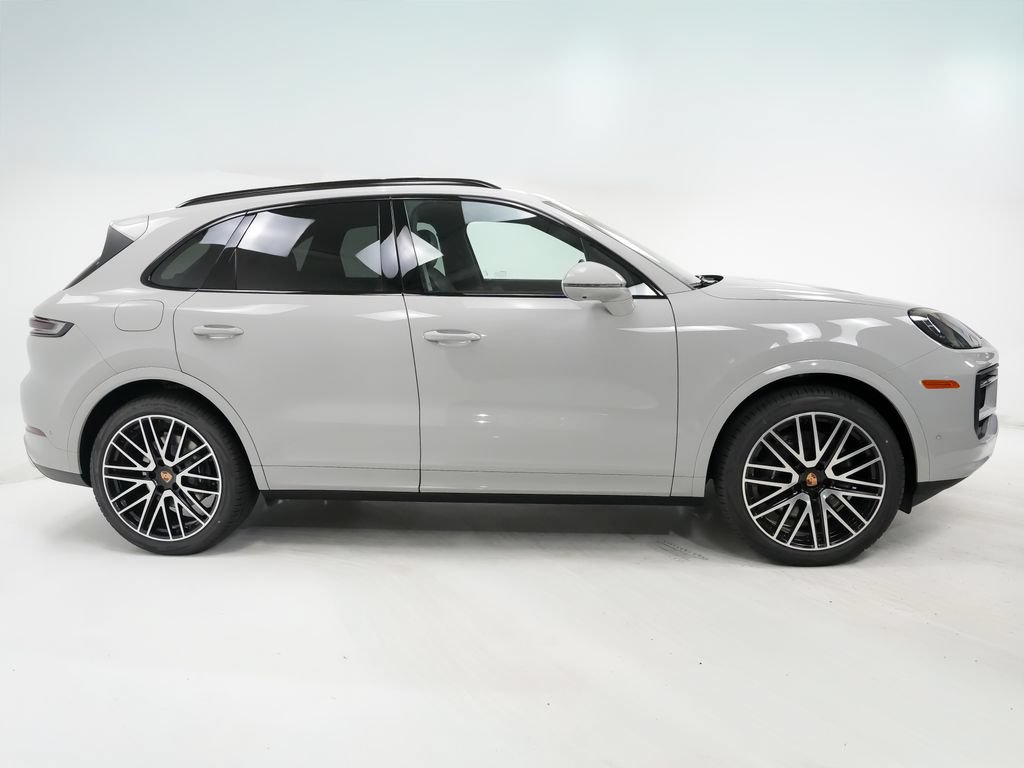 New 2026 Porsche Cayenne AWD/4WD image 9