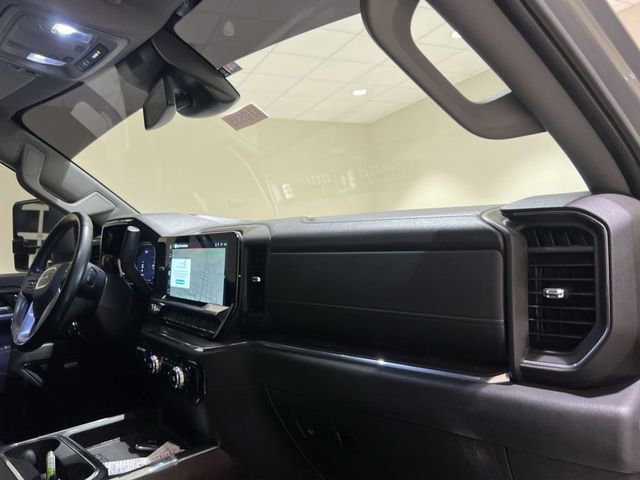 Used 2024 GMC Sierra 3500 SLT w/ SLT Convenience Package AWD/4WD image 28