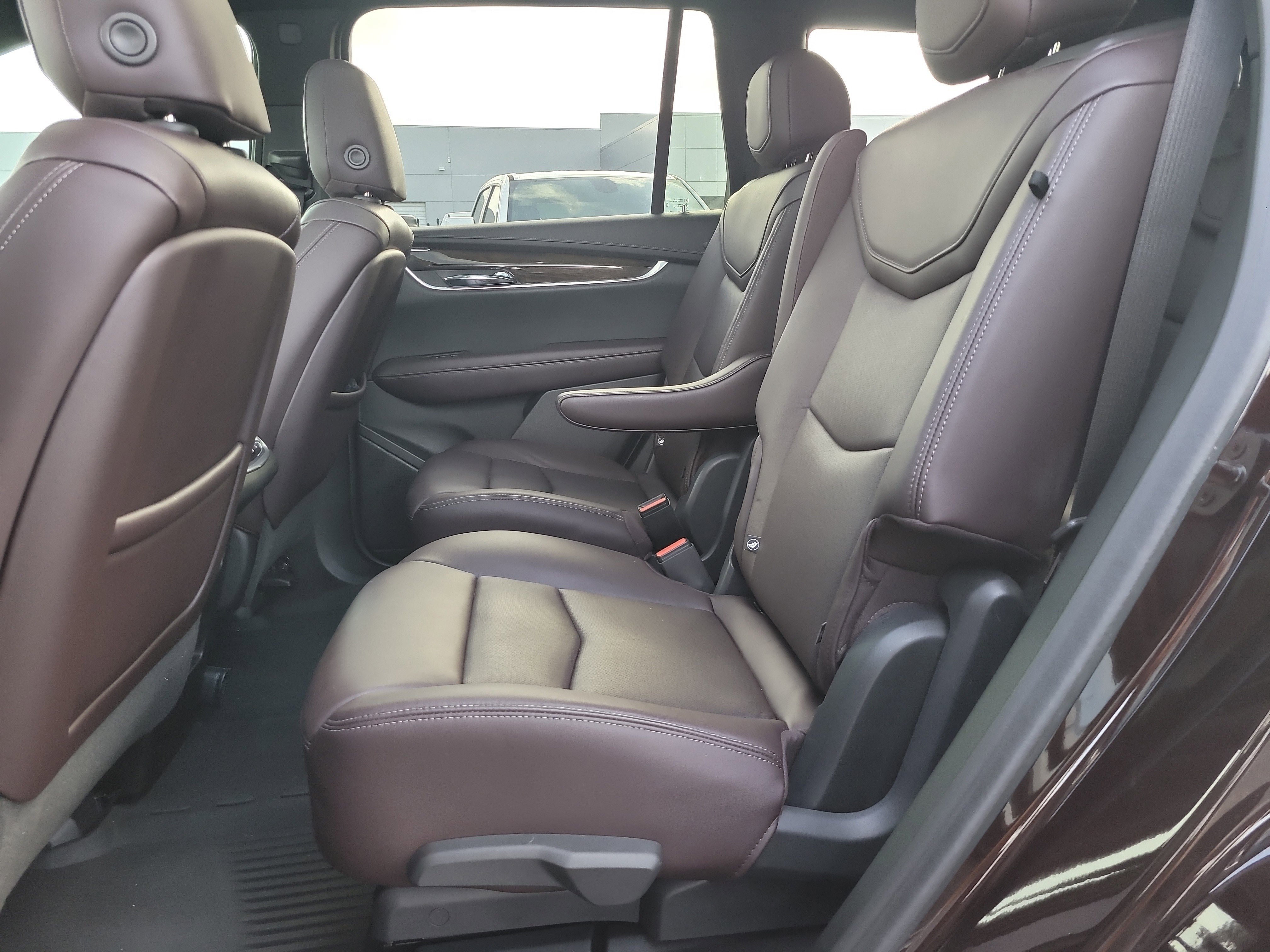 Used 2020 Cadillac XT6 Premium Luxury FWD image 11