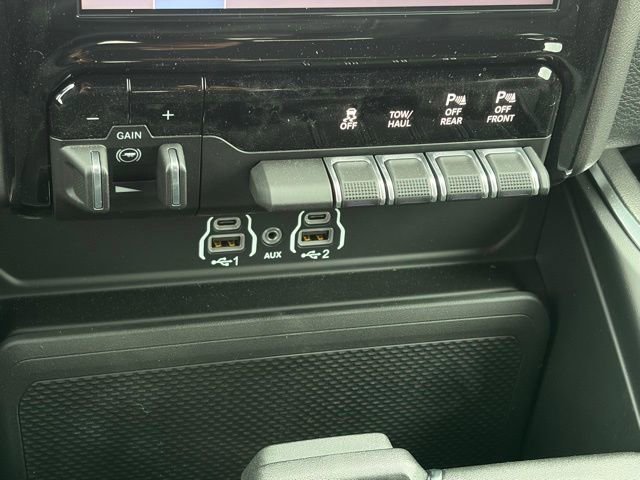 New 2026 RAM 2500 Big Horn AWD/4WD image 23