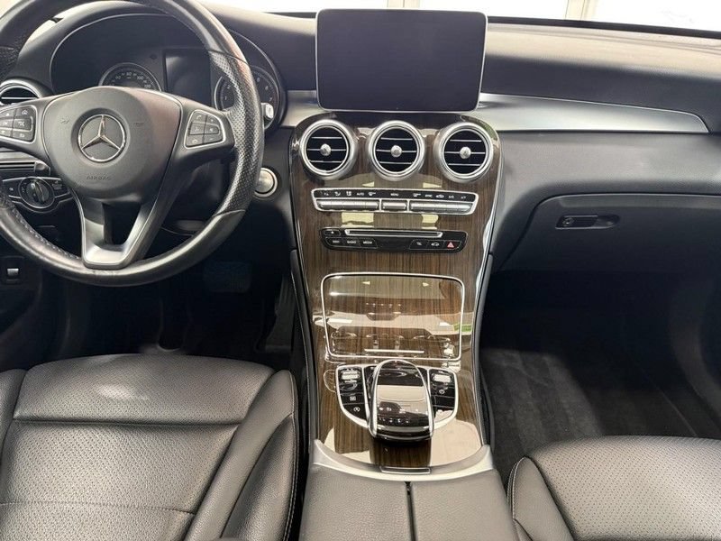 Used 2017 Mercedes-Benz GLC 300 4MATIC Coupe image 9