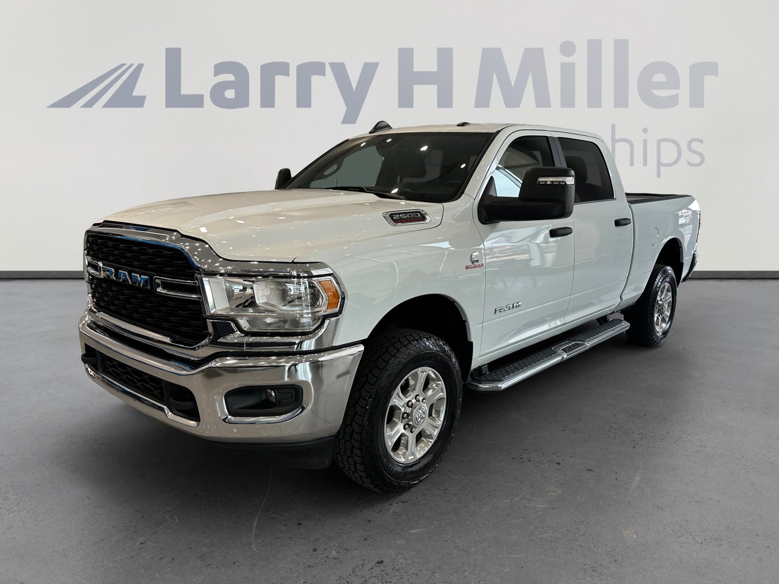 Used 2024 RAM 2500 Big Horn image 1