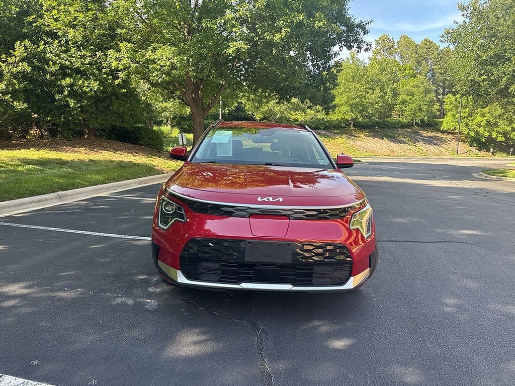 Used 2024 Kia Niro Wind FWD image 2