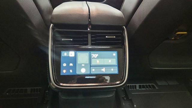 Used 2024 Rivian R1T Adventure image 39