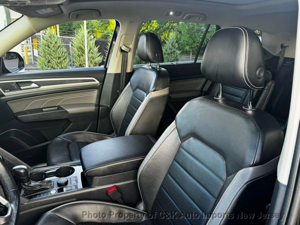 Used 2022 Volkswagen Atlas SEL Premium AWD/4WD image 22