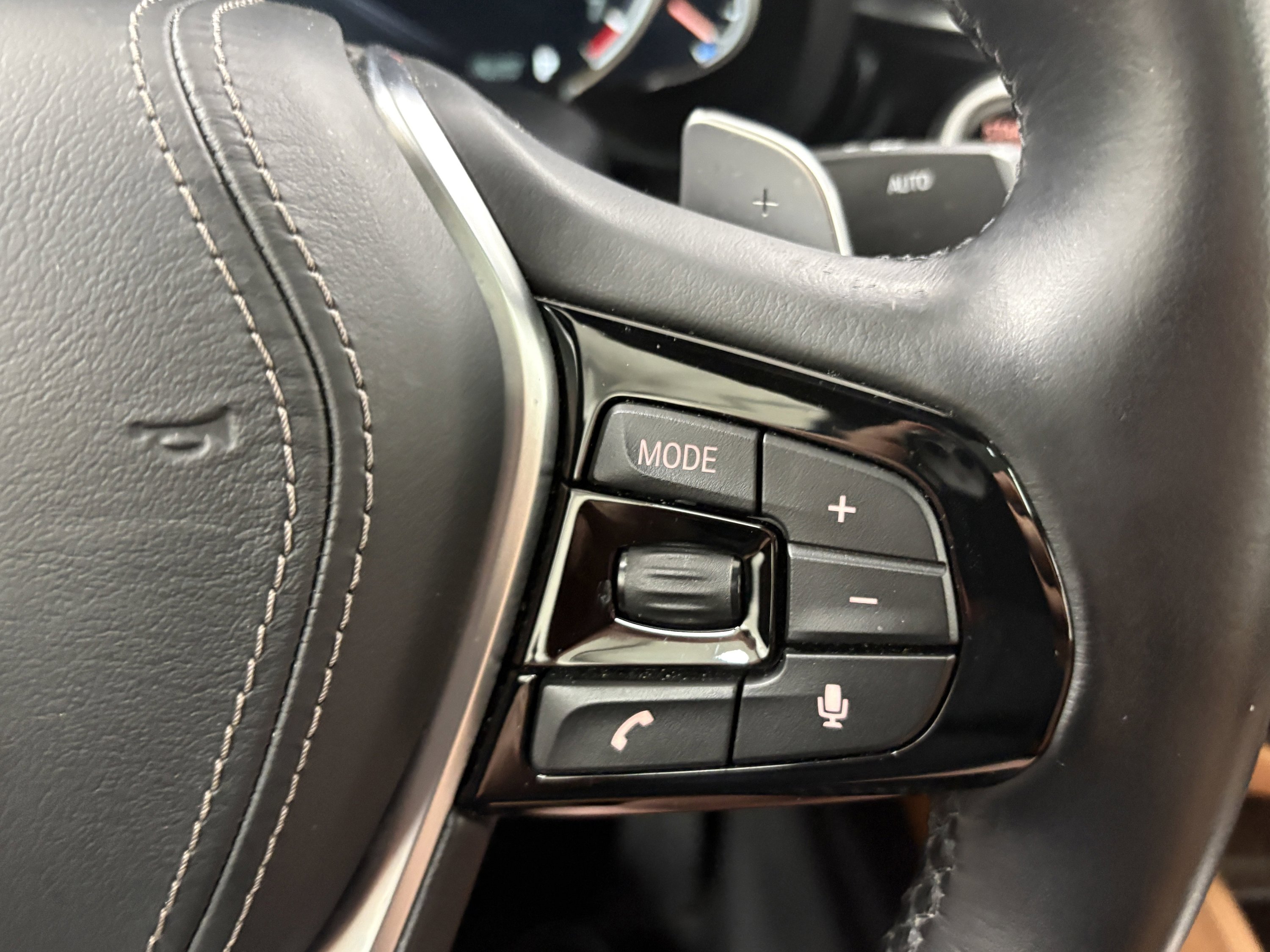 Used 2018 BMW 640i Gran Turismo xDrive image 33