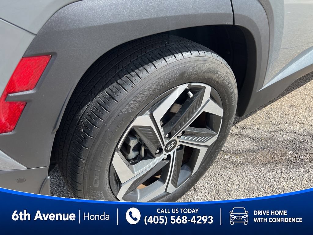 Used 2024 Hyundai Tucson Limited FWD image 11
