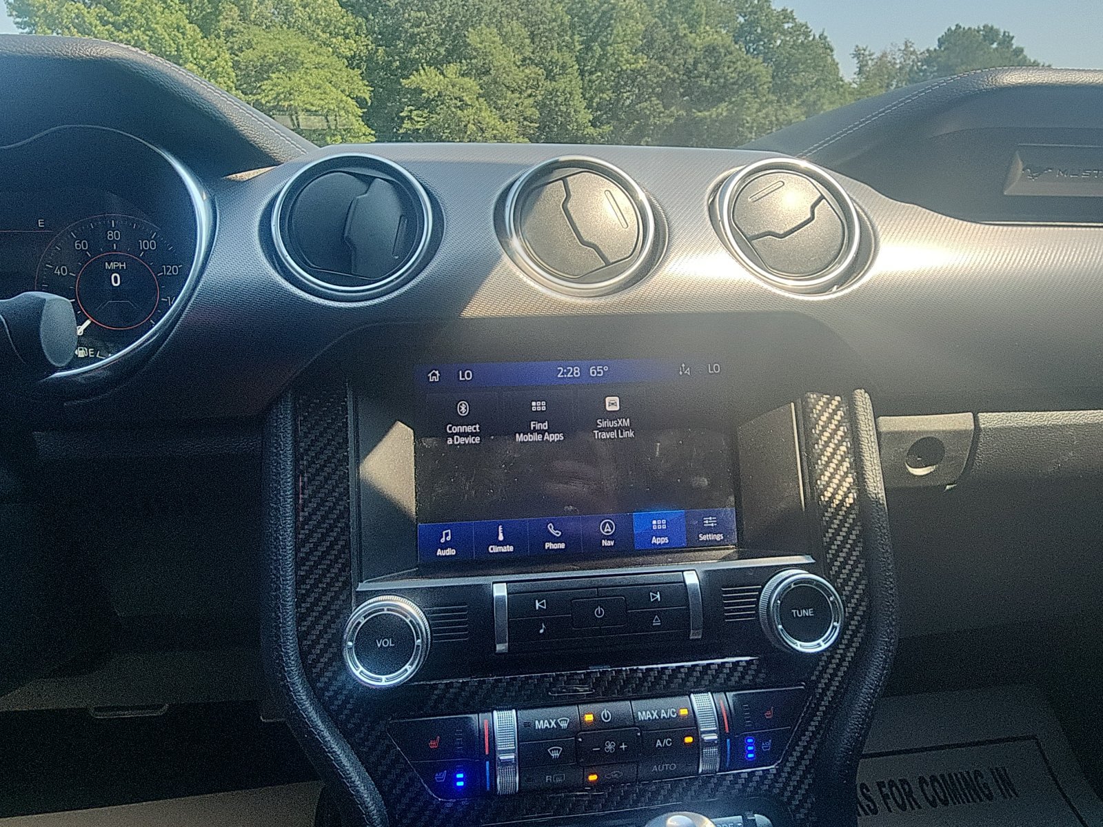 Used 2022 Ford Mustang GT Premium w/ Equipment Group 401A RWD image 17