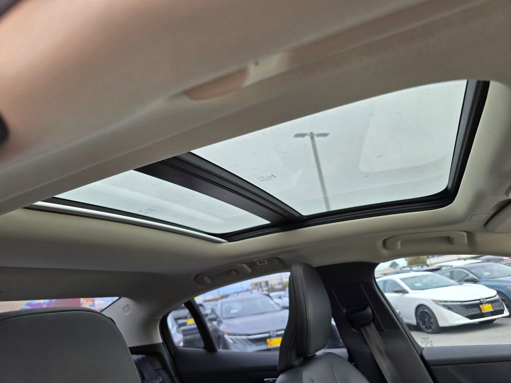Used 2024 Volvo S60 B5 Core AWD/4WD image 5