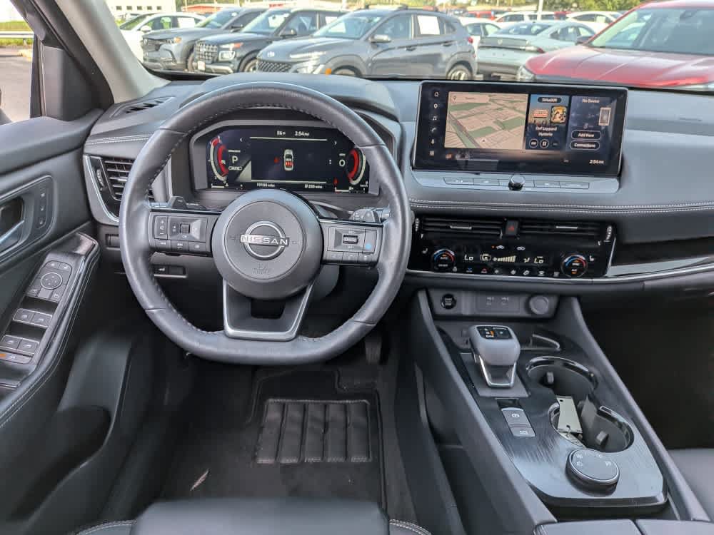 Used 2024 Nissan Rogue SL w/ SL Premium Package AWD/4WD image 24