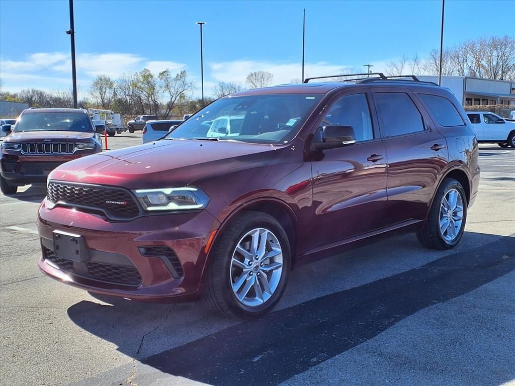 Used 2024 Dodge Durango GT image 3
