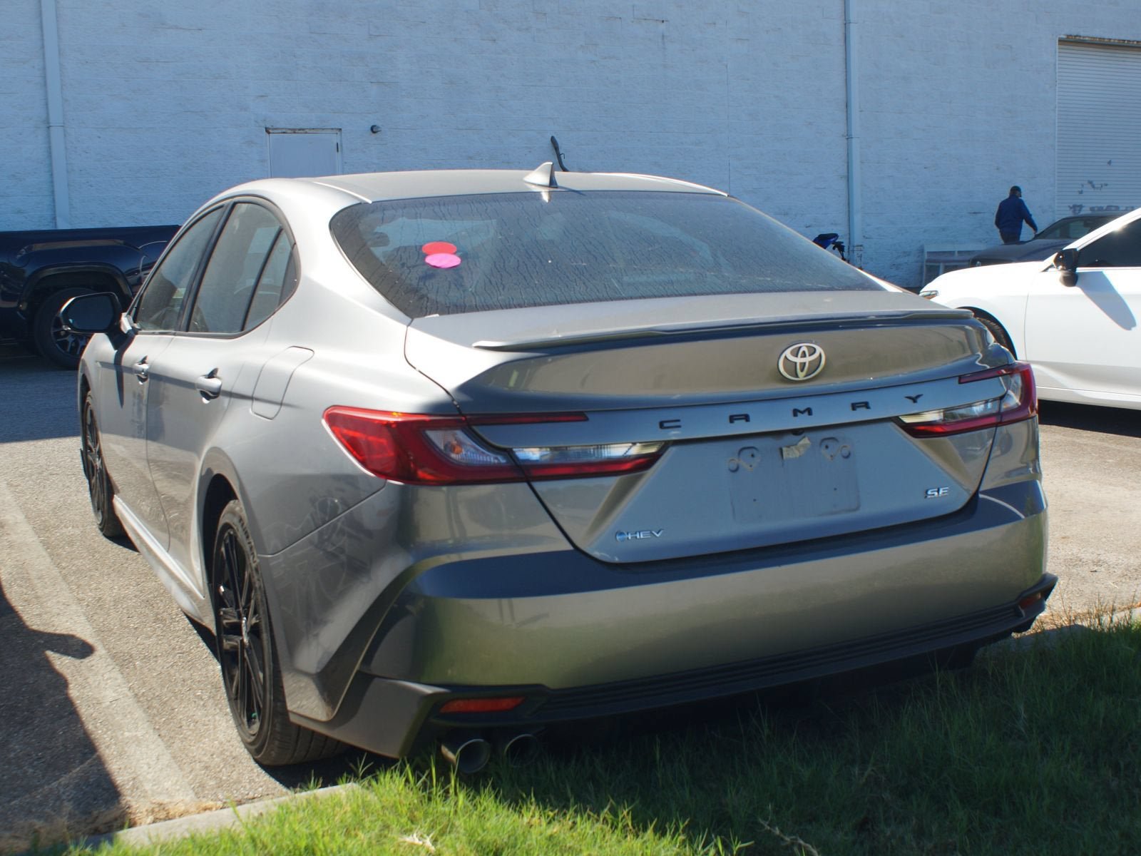 Used 2026 Toyota Camry SE FWD image 3