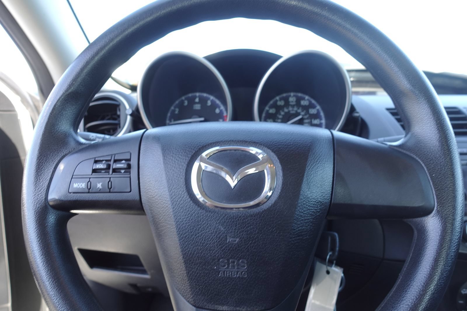 Used 2013 MAZDA MAZDA3 i SV FWD image 17