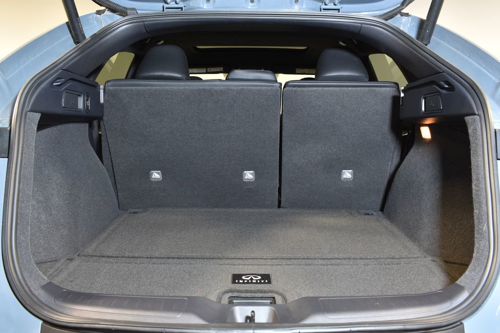 Certified 2025 INFINITI QX55 Essential w/ Accent Package image 29