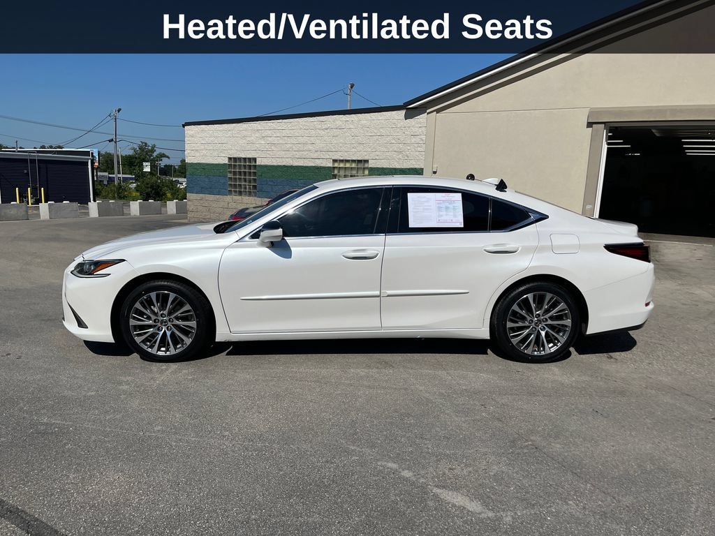 Used 2020 Lexus ES 350 w/ Premium Package FWD image 2