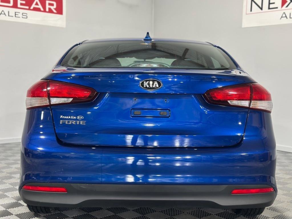 Used 2017 Kia Forte LX image 8