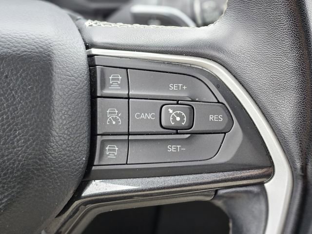 Used 2022 Jeep Grand Cherokee L Laredo w/ Luxury Tech Group I image 18