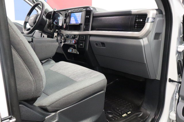 Used 2024 Ford F250 XLT w/ FX4 Off-Road Package AWD/4WD image 54